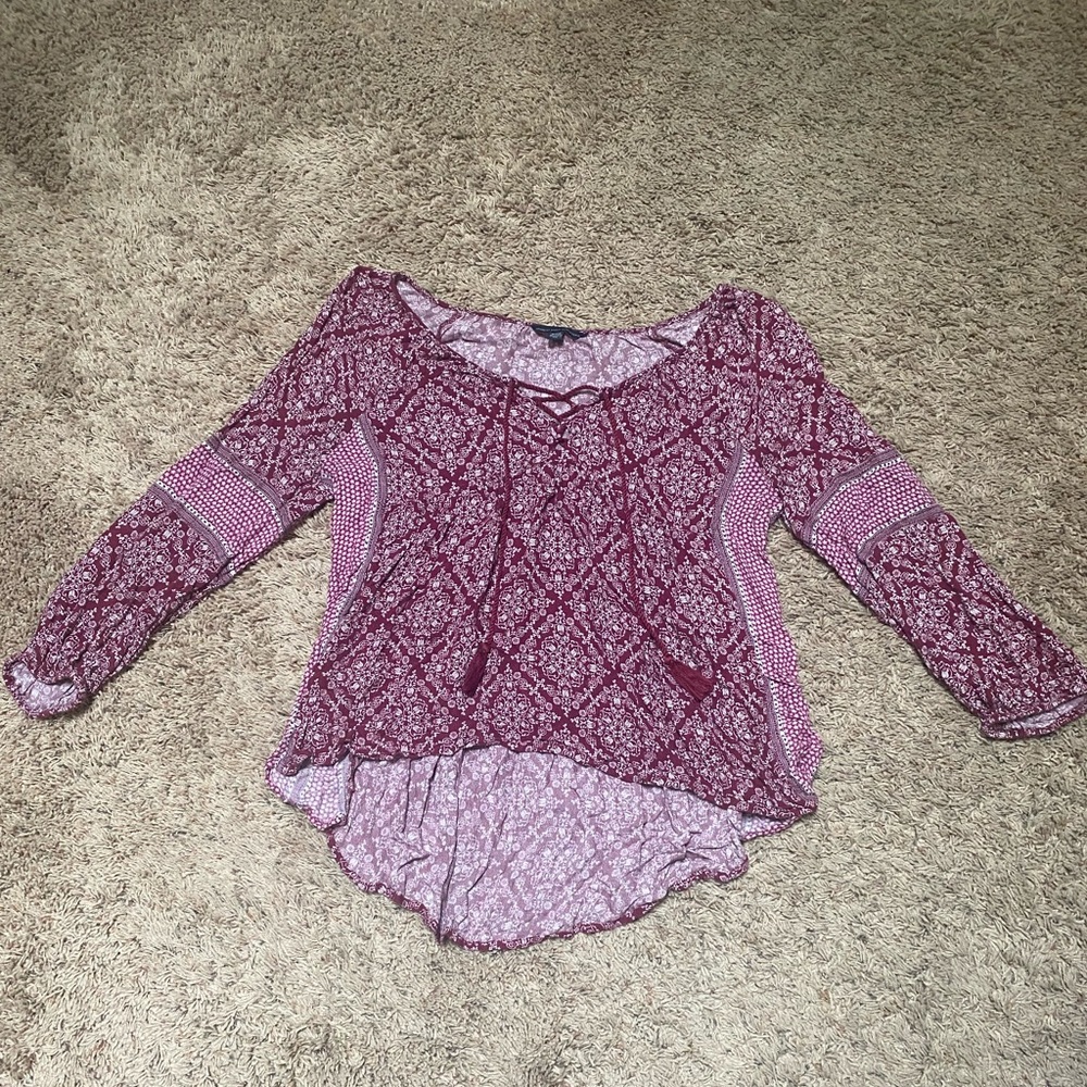 American Eagle floral flowy blouse